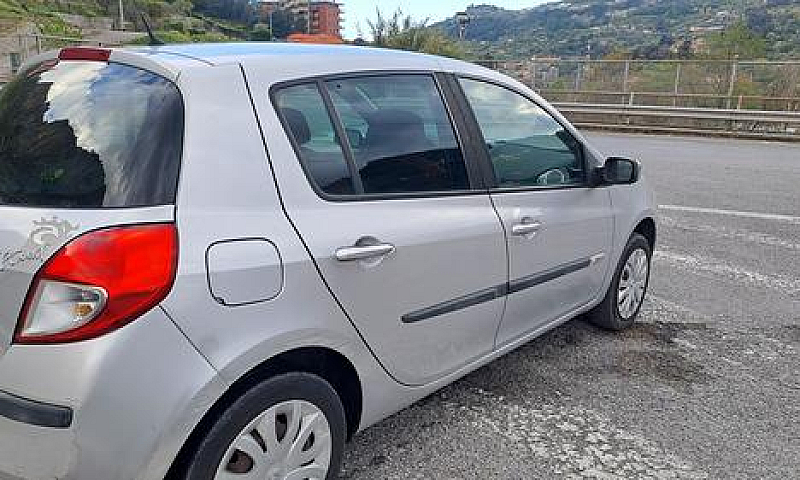 Renault Clio Storia ...