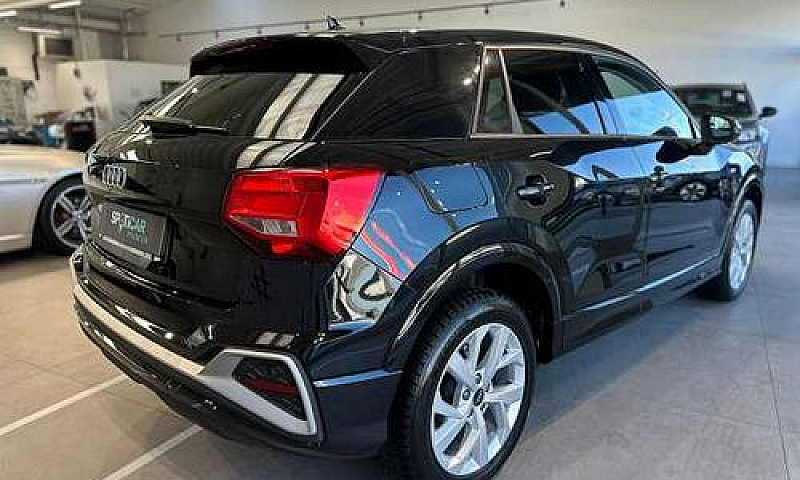 Audi Q2 35 Tfsi S Tr...