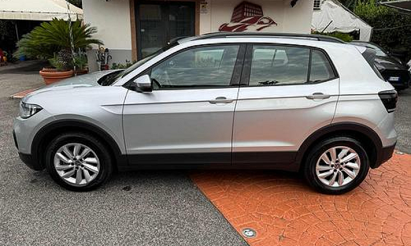 Volkswagen T-Cross 1...
