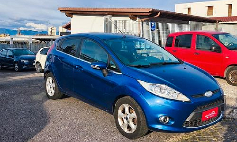 Ford Fiesta 1.4 5 Po...