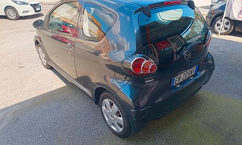Toyota Aygo 1.0 12V ...
