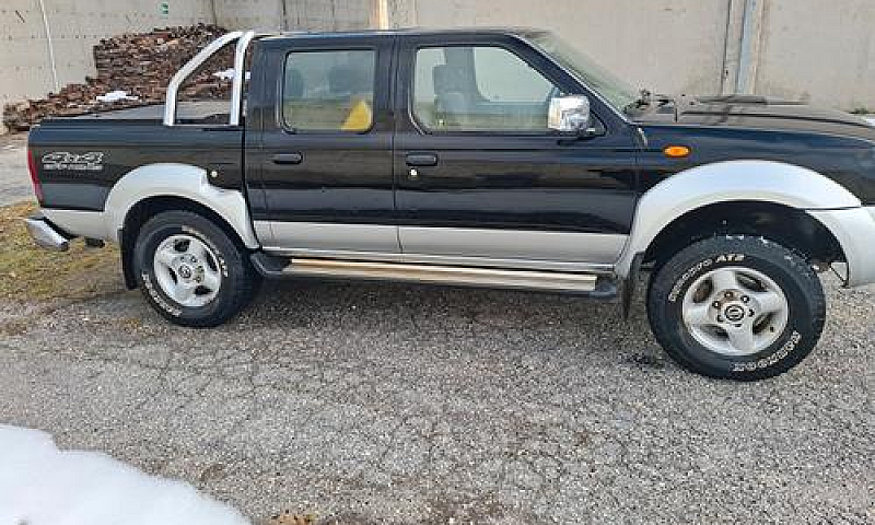 Nissan Navara 1ª Ser...