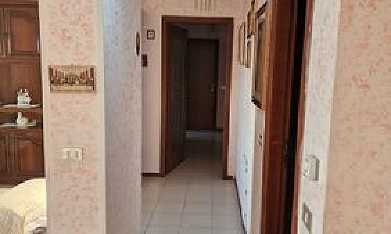 Appartamento A Via M...