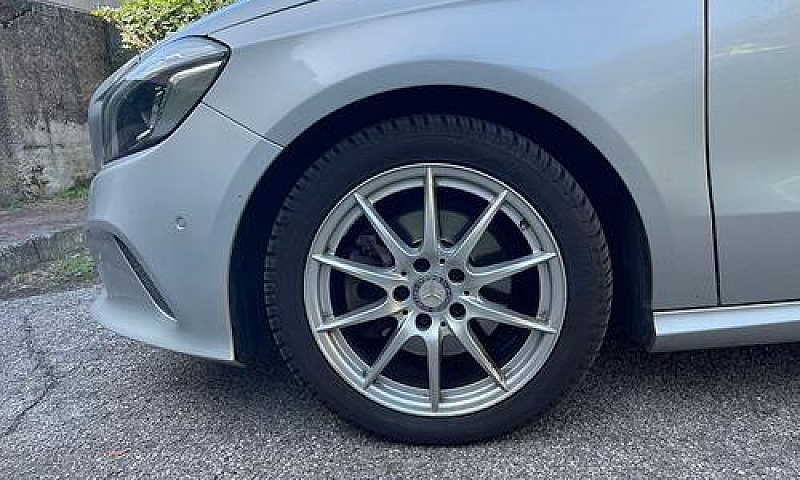 Mercedes Classe A180...