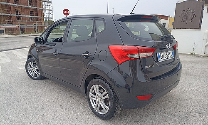 Hyundai Ix20 178.000...