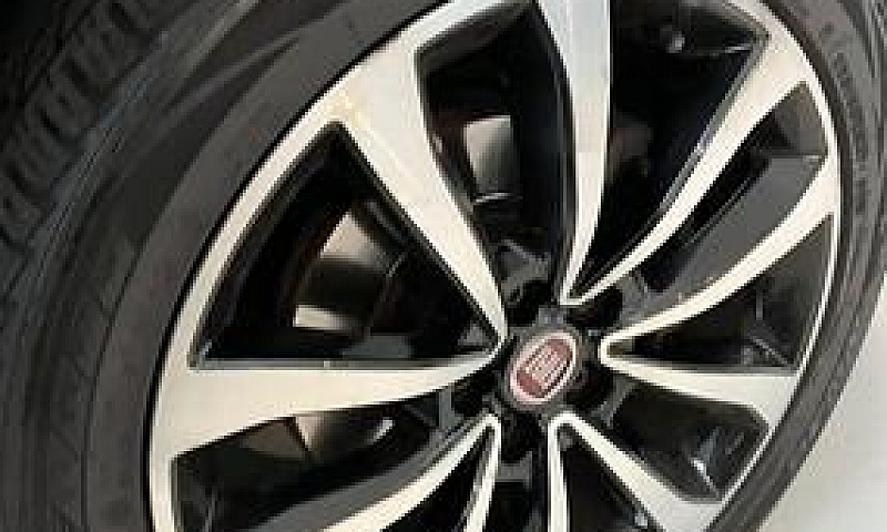 Fiat Tipo (2015-->) ...