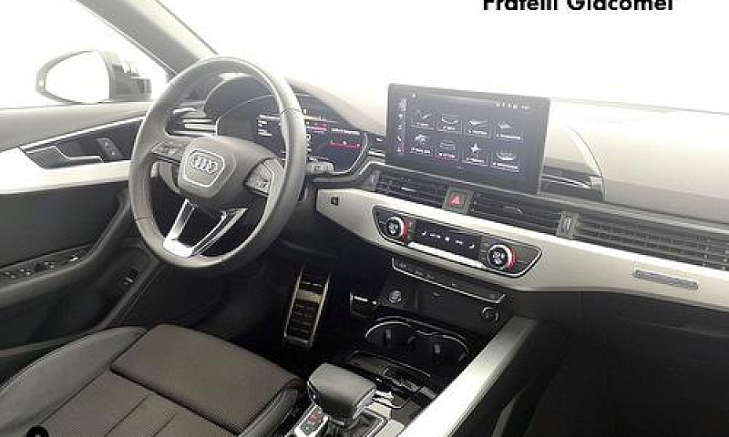 Audi A4 Avant 40 2.0...