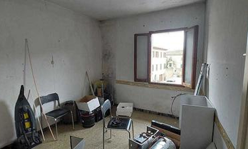 Appartamento A Ascia...