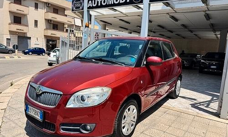 Skoda Fabia 1.2 I Un...