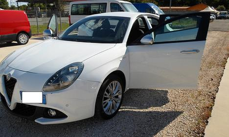 Alfa Romeo Giulietta...