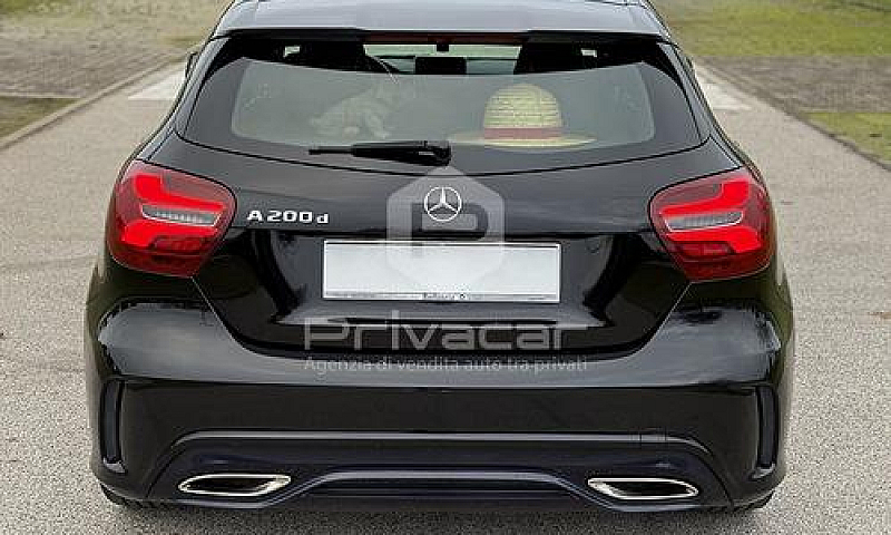 Mercedes A 200 D Aut...
