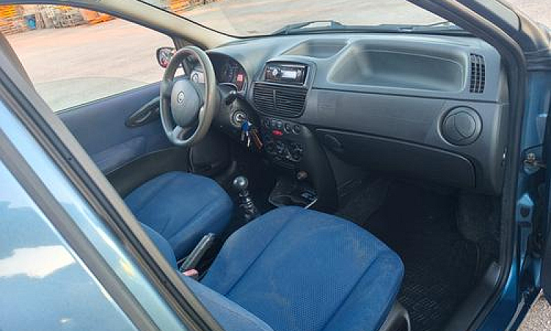 Fiat Punto 1.2 5 Por...
