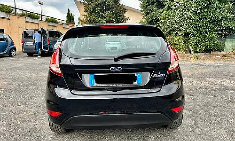 Ford Fiesta 1.4 5 Po...