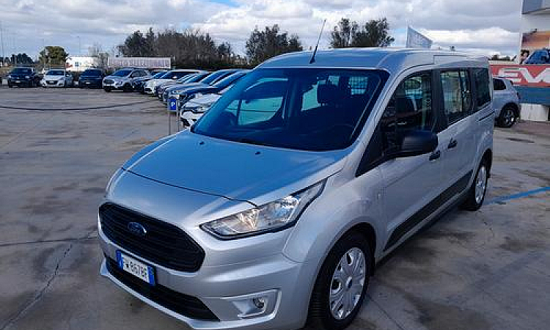 Ford Tourneo Connect...