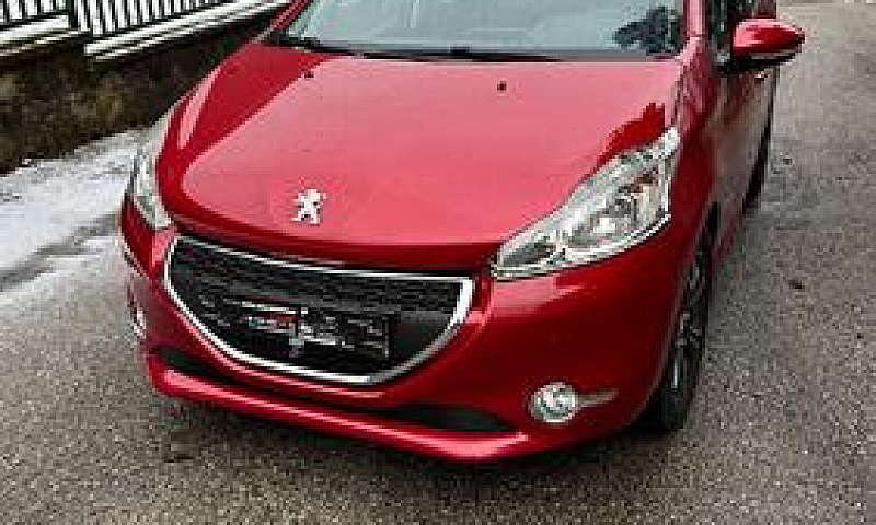 Peugeot 208 Puretech...
