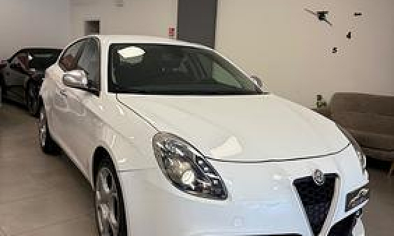 Alfa Romeo Giulietta...