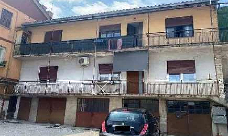 Appartamento A Chiam...
