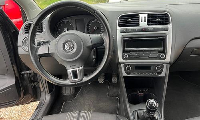 Volkswagen Polo 1.6 ...