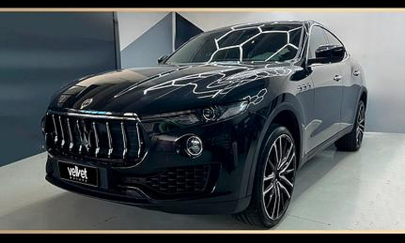 Maserati Levante...