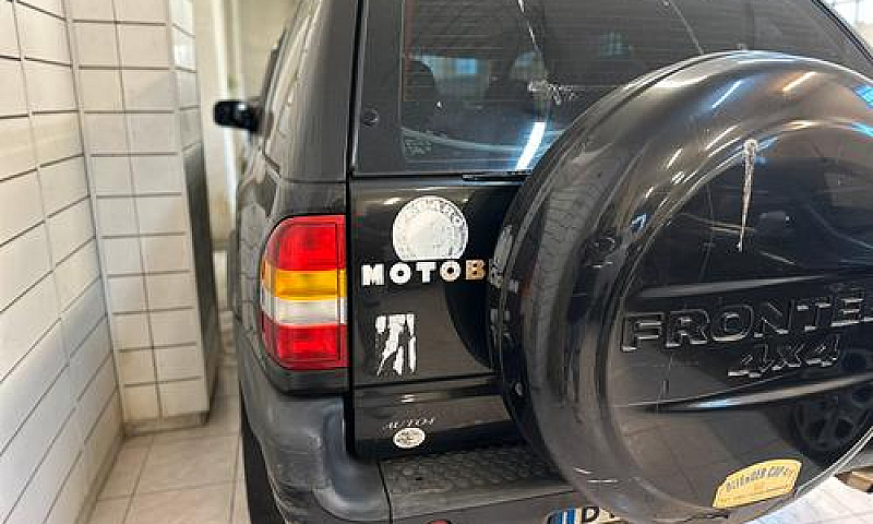 Opel Frontera 2.2Die...