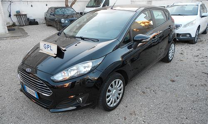 Ford Fiesta 1.4 5P. ...