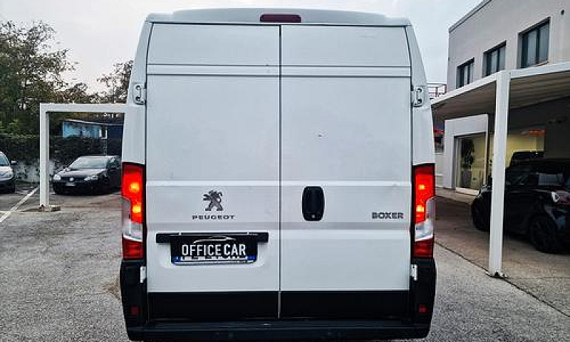 Peugeot Boxer 335 2....