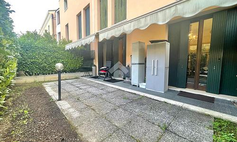 3 Locali A Castelfra...