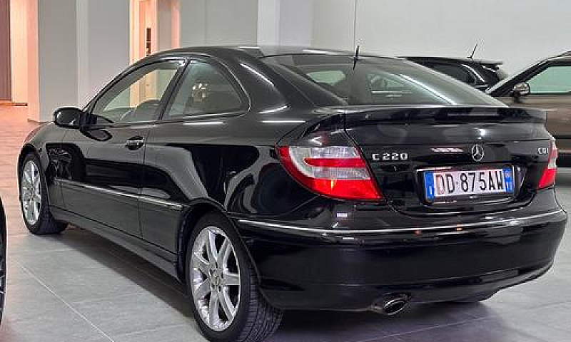 Mercedes-Benz C 220 ...