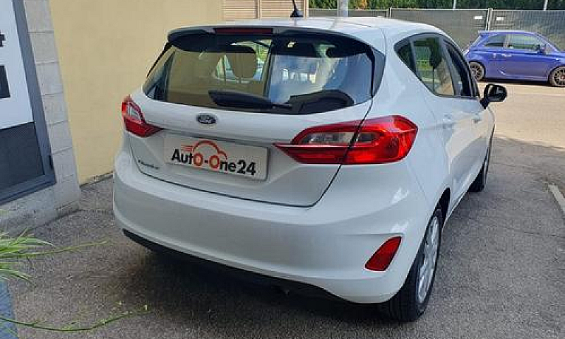 Ford Fiesta 1.1 5 Po...