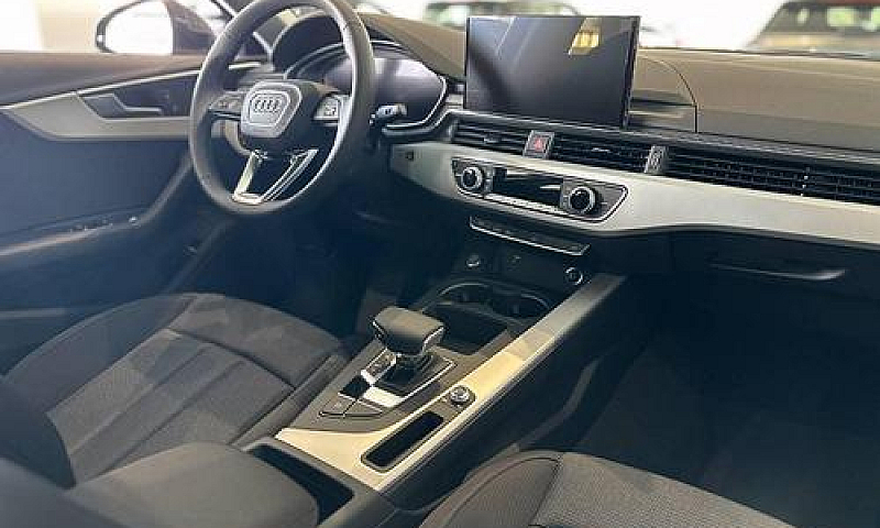 Audi A4 Avant 30 S-T...