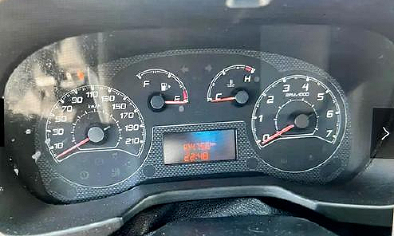 Fiat Qubo 1.3 Mjt 80...