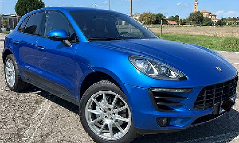 Porsche Macan S Dies...