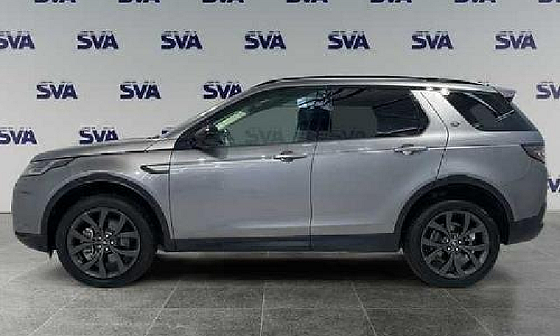 Land Rover Discovery...