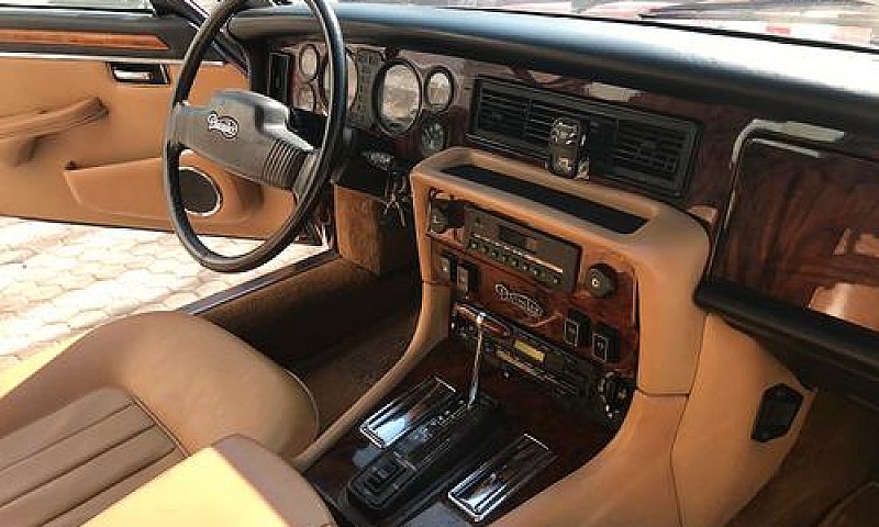 Daimler Double Six H...