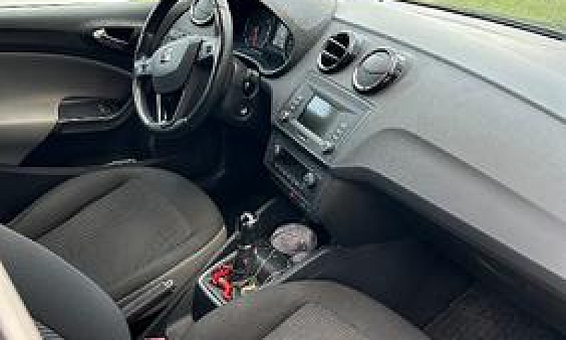 Seat Ibiza...
