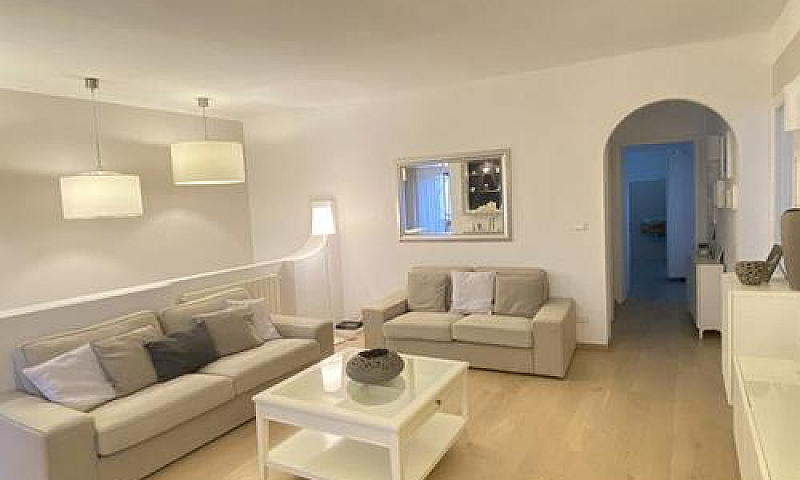 Porzione Di Casa A C...