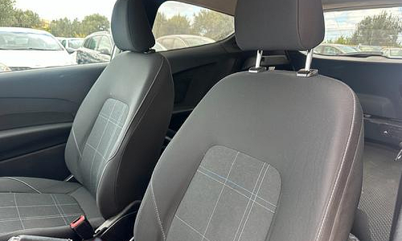 Ford Fiesta 1.5 Tdci...