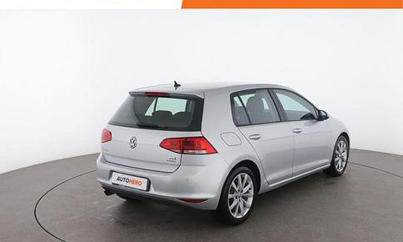 Volkswagen Golf Vf20...