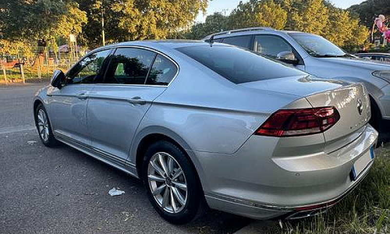 Volkswagen Passat 8ª...