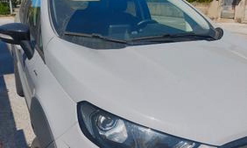 Ford Ecosport Active...