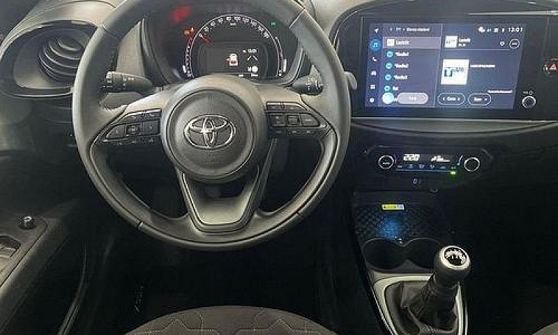 Toyota Aygo X 1.0 Lo...