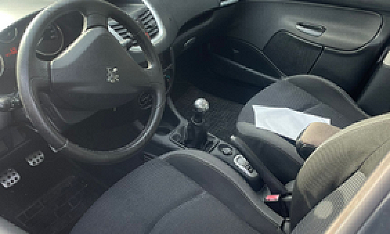 Peugeot 206 Plus...