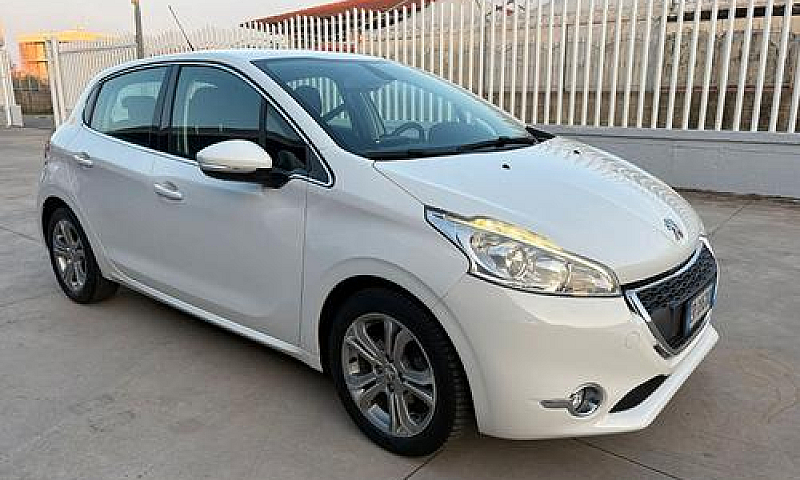 Peugeot 208 Possibil...