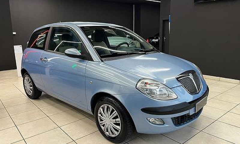 Lancia Ypsilon 1.3 M...