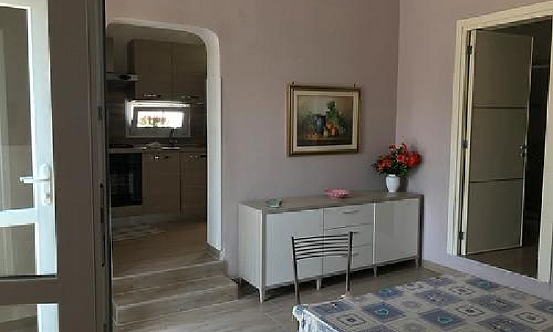 Villa Bifamiliare To...