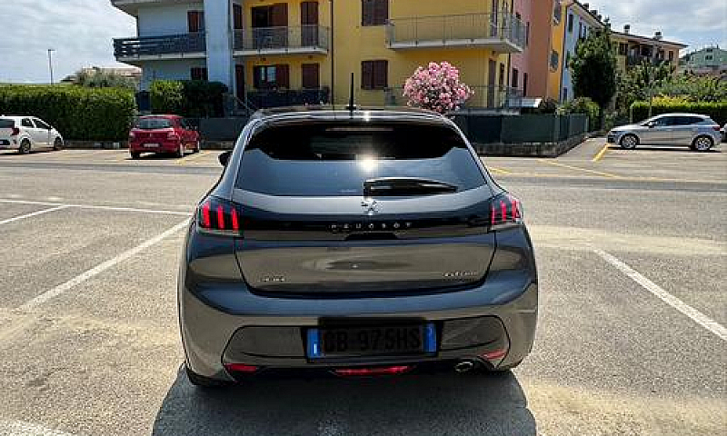 Peugeot 208 Gt Line ...