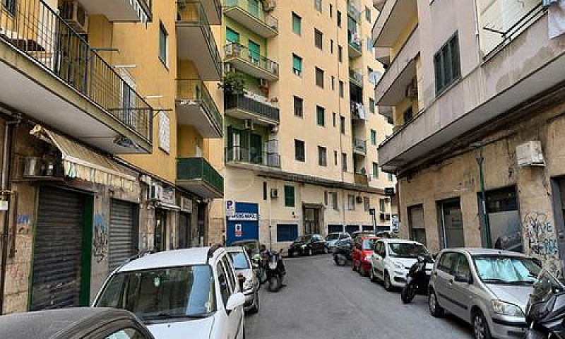 Appartamento Napoli ...