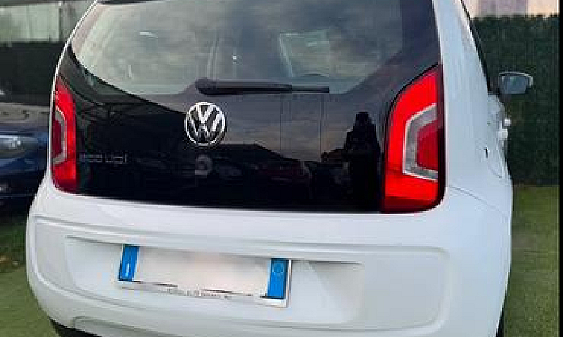 Volkswagen Up 2013 1...