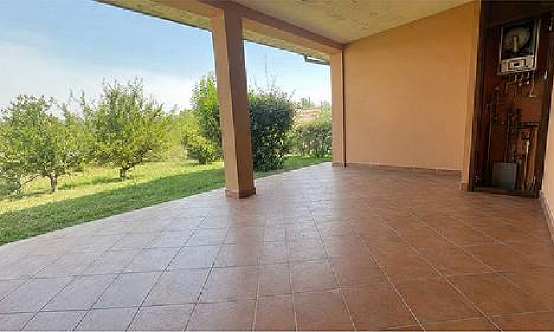 San Mariano, Apparta...