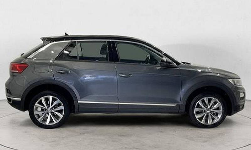 Volkswagen T-Roc 1.5...